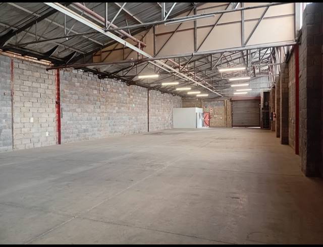 Industrial property to rent in HERIOTDALE
